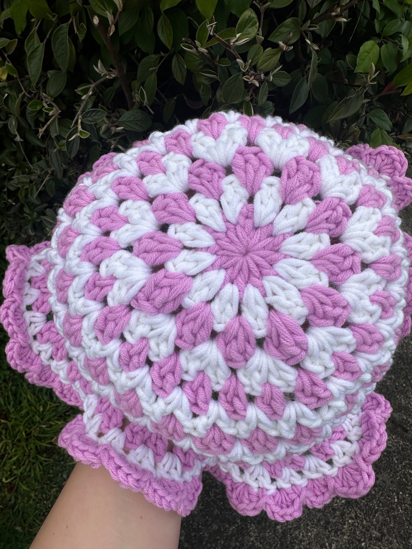 Kids tween ruffle bucket hat